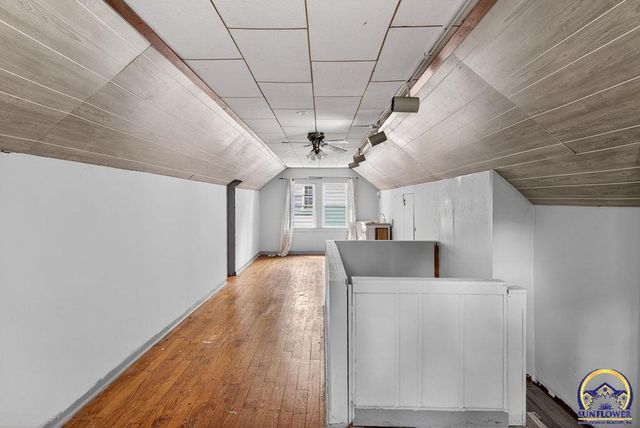 1101 SW Wayne AVE, Topeka, KS 66604