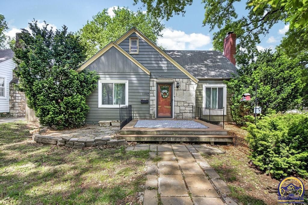 1101 SW Wayne AVE, Topeka, KS 66604