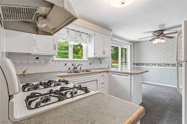 4800 Suzette Avenue NW, Massillon, OH 44647