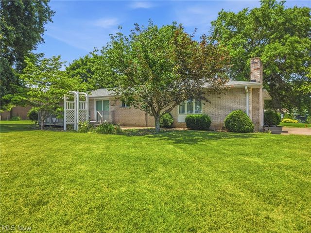 4800 Suzette Avenue NW, Massillon, OH 44647