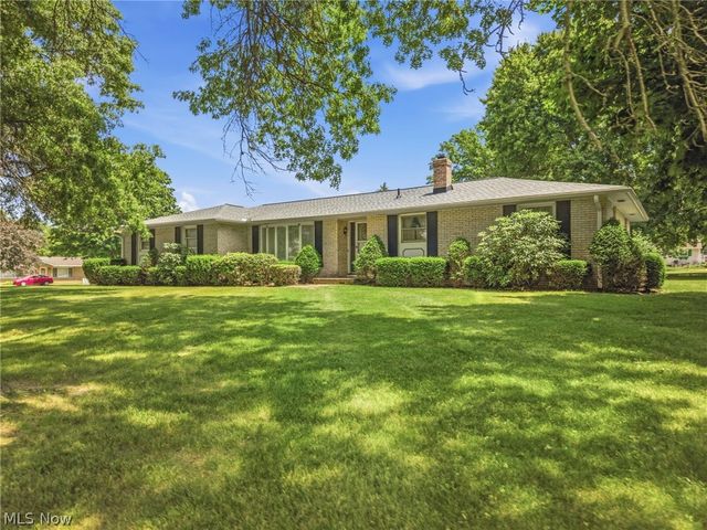 4800 Suzette Avenue NW, Massillon, OH 44647