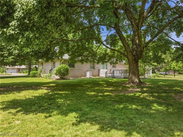4800 Suzette Avenue NW, Massillon, OH 44647