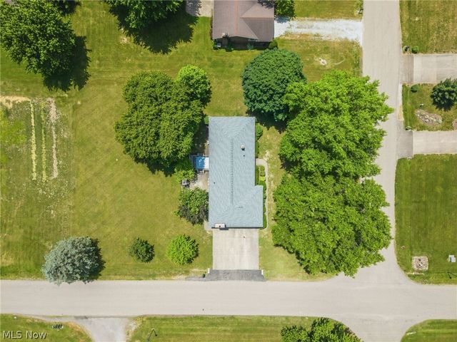 4800 Suzette Avenue NW, Massillon, OH 44647