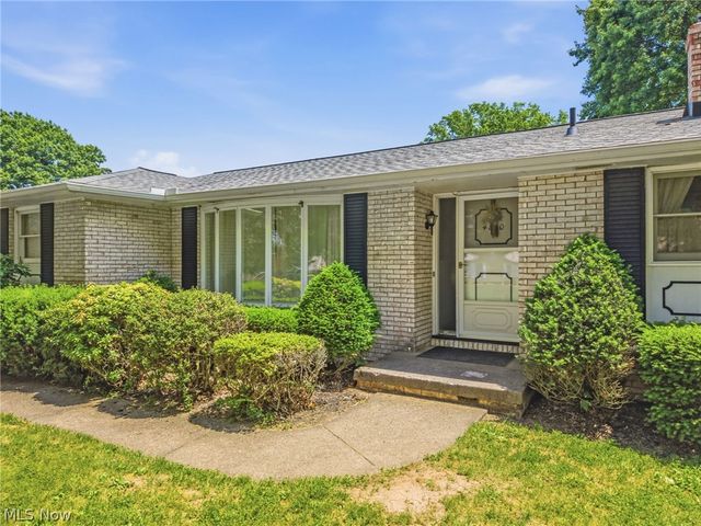 4800 Suzette Avenue NW, Massillon, OH 44647