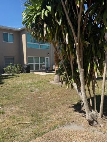 13924 Vía Flora, Delray Beach, FL 33484