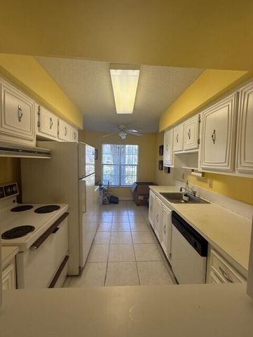 13924 Vía Flora, Delray Beach, FL 33484
