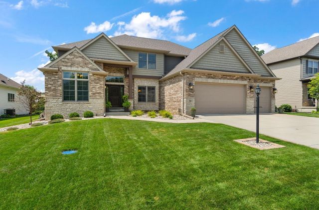116 N Ashton Lane, Valparaiso, IN 46385