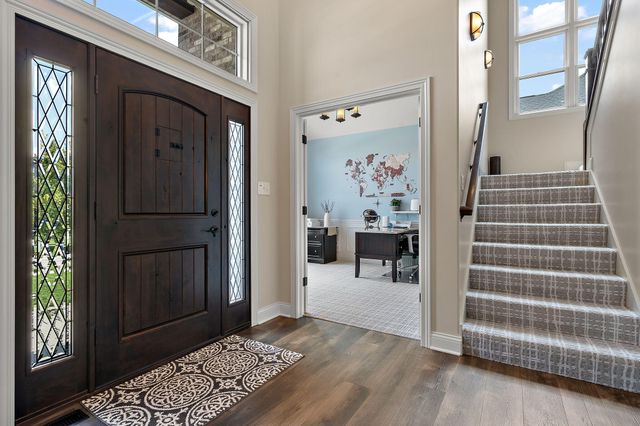 116 N Ashton Lane, Valparaiso, IN 46385