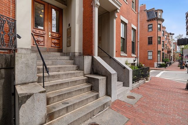 439 Shawmut Ave 4, Boston, MA 02118