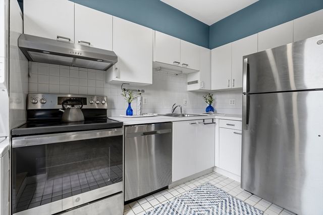 439 Shawmut Ave 4, Boston, MA 02118