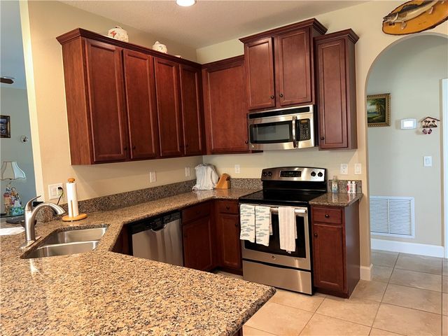 4667 Ashley Lake Circle, Vero Beach, FL 32967