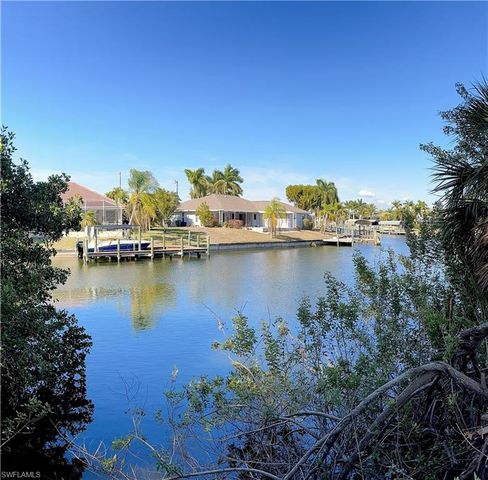 2301 SW 54th LN, Cape Coral, FL 33914
