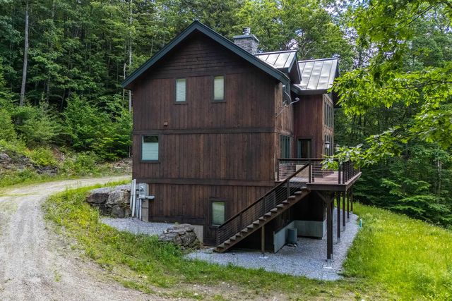 42 Cedar Drive, Ludlow, VT 05149