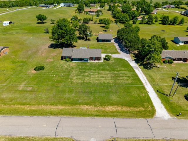 43026 Hazel Dell Road, Meeker, OK 74855