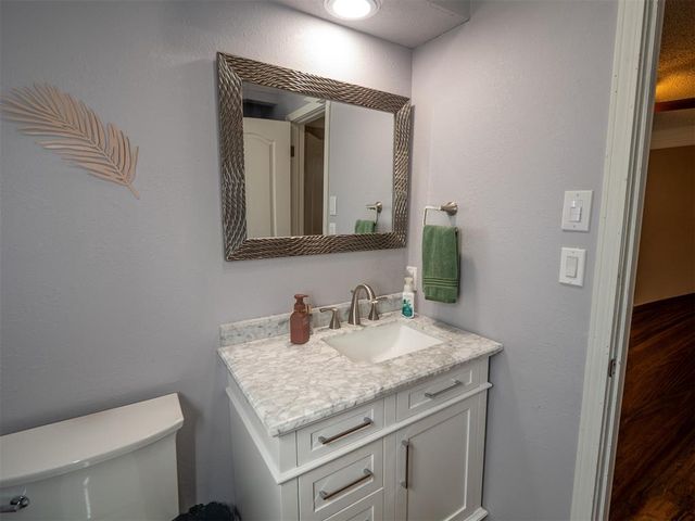 43026 Hazel Dell Road, Meeker, OK 74855
