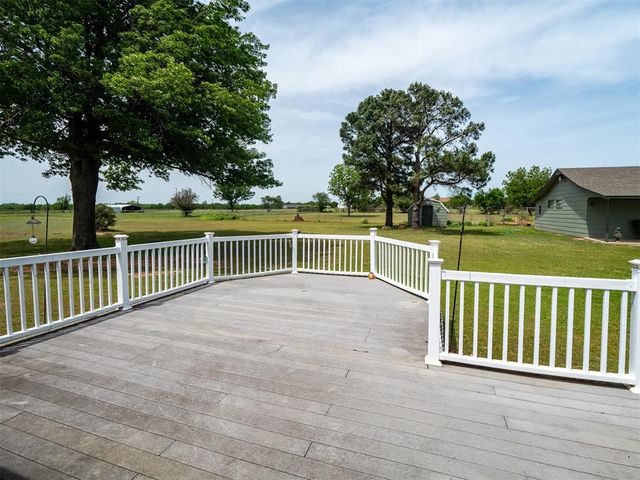 43026 Hazel Dell Road, Meeker, OK 74855