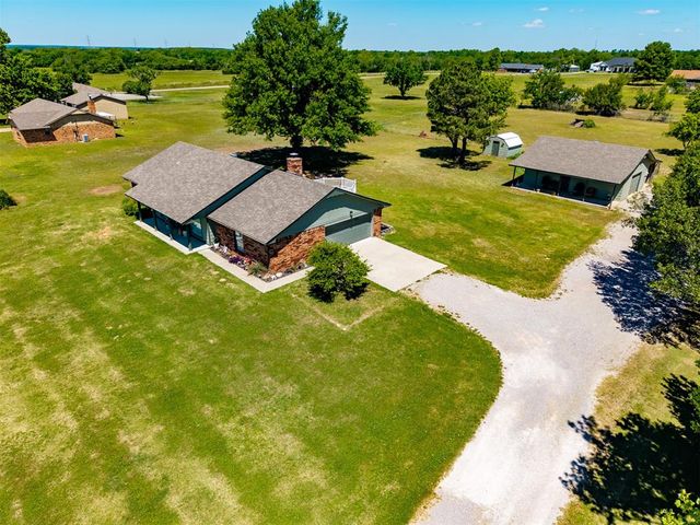 43026 Hazel Dell Road, Meeker, OK 74855