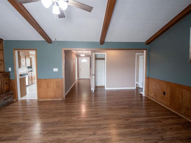 43026 Hazel Dell Road, Meeker, OK 74855