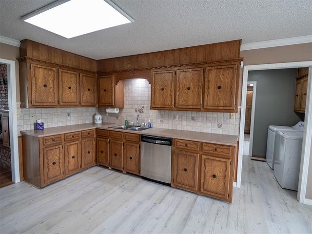 43026 Hazel Dell Road, Meeker, OK 74855