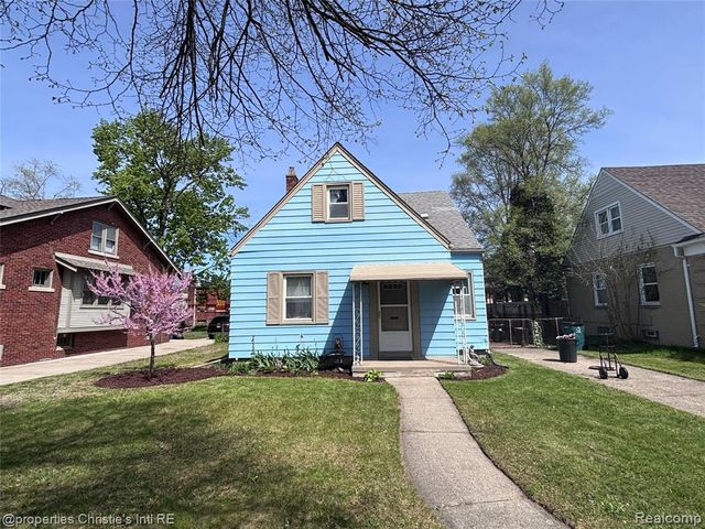 1316 W Troy Street, Ferndale, MI 48220