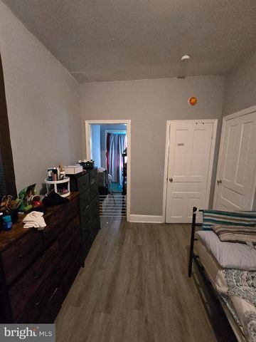 4904 N FRONT ST, Philadelphia, PA 19120