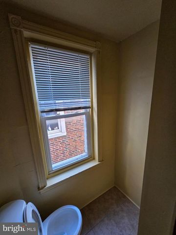 4904 N FRONT ST, Philadelphia, PA 19120