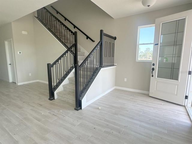 5330 CENTER LAKE, St Cloud, FL 34771