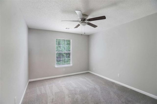 6758 Biscayne Boulevard, Rex, GA 30273