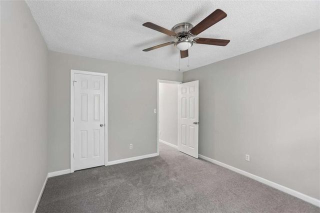 6758 Biscayne Boulevard, Rex, GA 30273