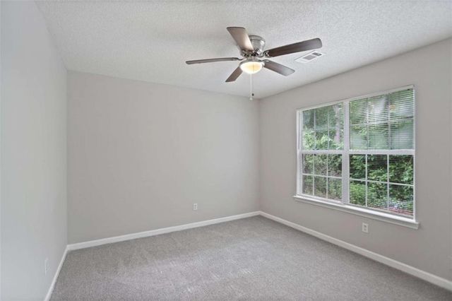 6758 Biscayne Boulevard, Rex, GA 30273