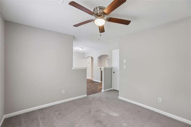 6758 Biscayne Boulevard, Rex, GA 30273