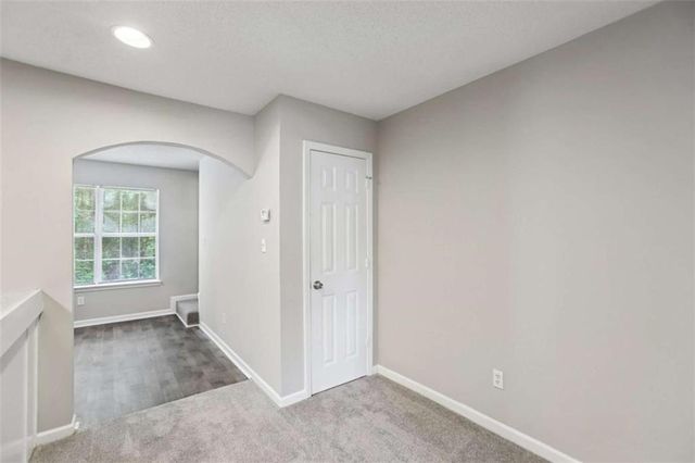 6758 Biscayne Boulevard, Rex, GA 30273