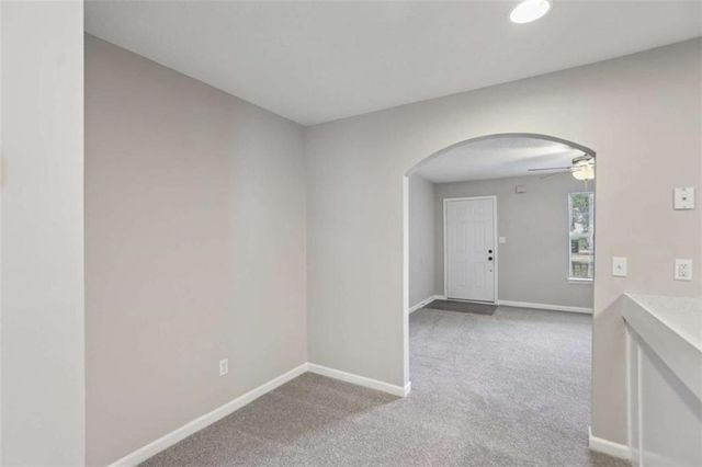 6758 Biscayne Boulevard, Rex, GA 30273