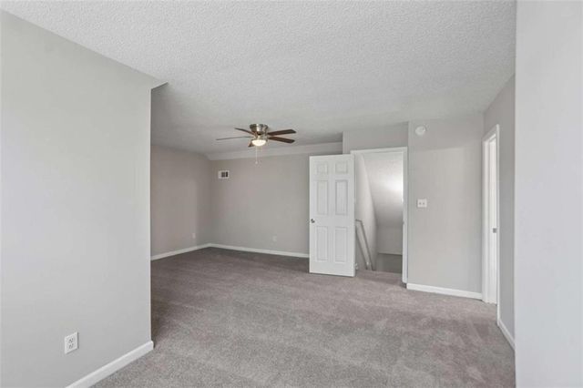 6758 Biscayne Boulevard, Rex, GA 30273