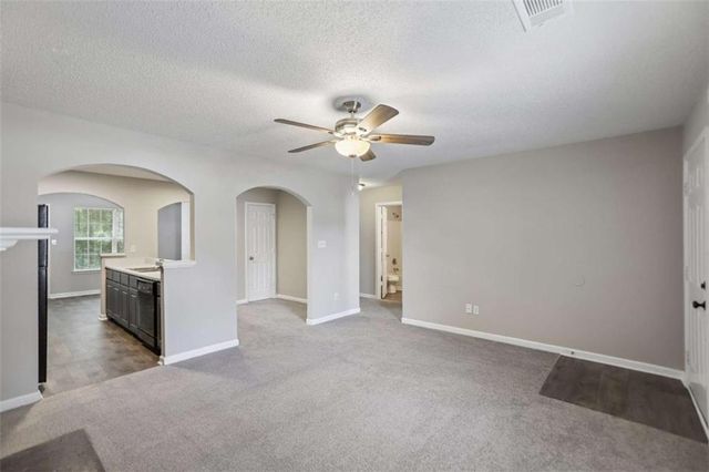 6758 Biscayne Boulevard, Rex, GA 30273