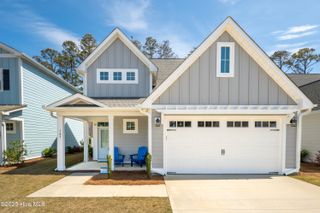 109 Freedom Park Road, Beaufort, NC 28516