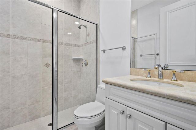 2459 Players Court, Wellington, FL 33414