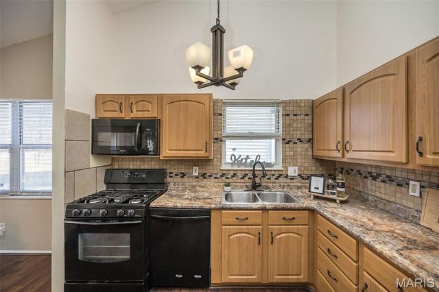 3833 Hope Haven Drive, Florissant, MO 63034