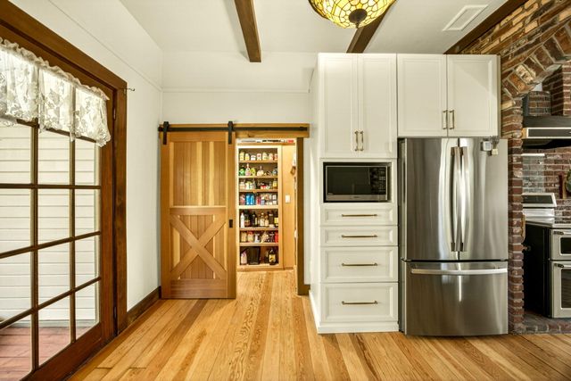 1002 NW Washington Boulevard, Grants Pass, OR 97526