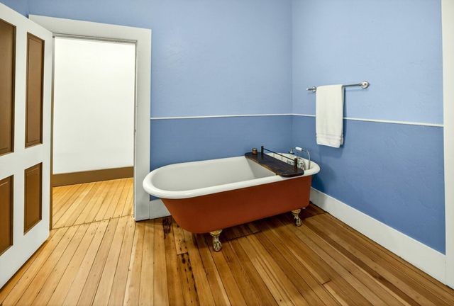 1002 NW Washington Boulevard, Grants Pass, OR 97526