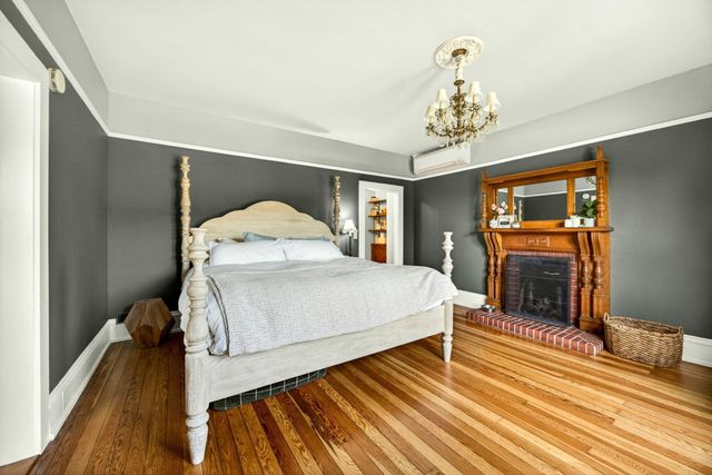 1002 NW Washington Boulevard, Grants Pass, OR 97526