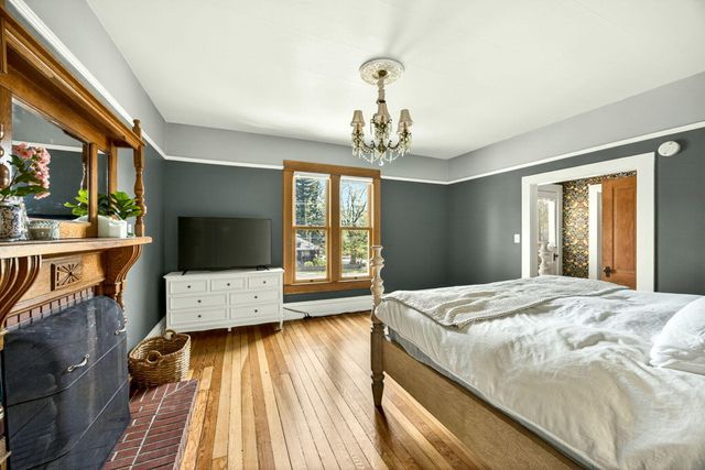 1002 NW Washington Boulevard, Grants Pass, OR 97526