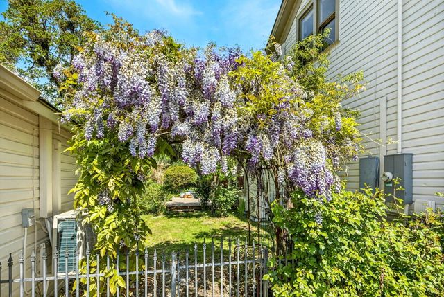 1002 NW Washington Boulevard, Grants Pass, OR 97526