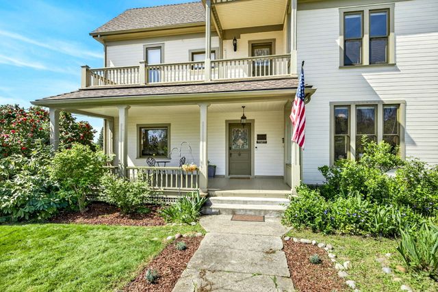 1002 NW Washington Boulevard, Grants Pass, OR 97526