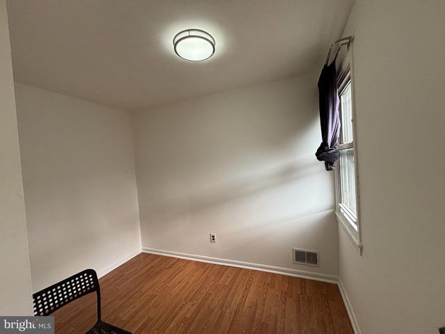 524 N NATRONA ST, Philadelphia, PA 19104