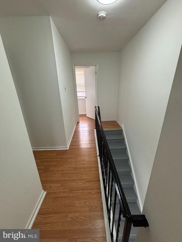 524 N NATRONA ST, Philadelphia, PA 19104