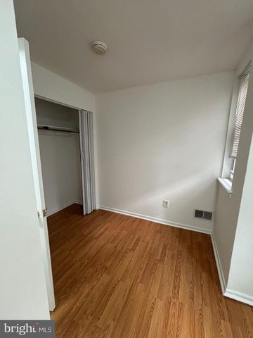 524 N NATRONA ST, Philadelphia, PA 19104