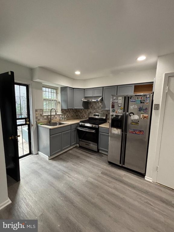 524 N NATRONA ST, Philadelphia, PA 19104