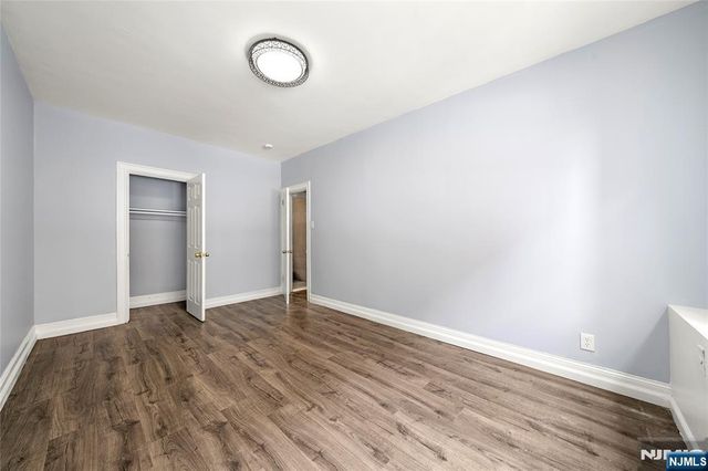 678 Anderson Avenue, Cliffside Park, NJ 07010