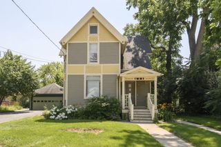 209 Wright STREET, Waukesha, WI 53186